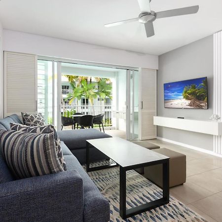 Beach Club Port Douglas Luxury Apartments Extérieur photo